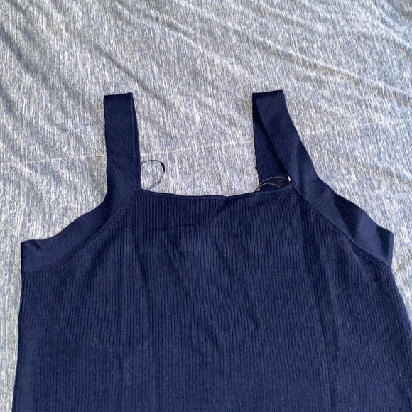 Elie Tahari Merino Wool Scoop Ribbed Top - Picture 2 of 7